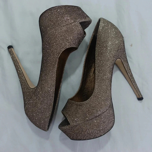 ALDO heels - Picture 3 of 7